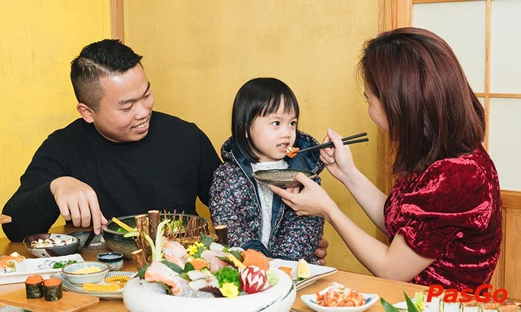qqq88 iSushi Hoàng Đạo Thúy Tận hưởng mỹ vị Nhật Bản 12