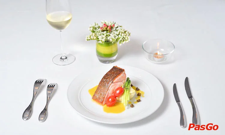 nha-hang-jacksons-steak-house-23-j-hai-ba-trung-1-mon-an-a