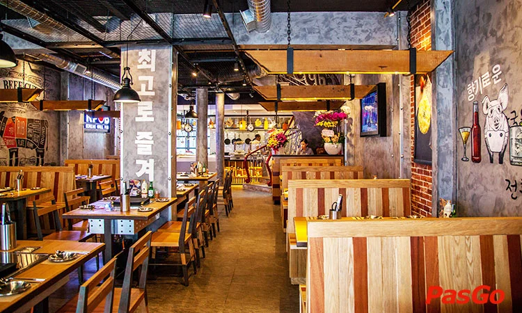 nha-hang-k-pub-le-van-sy-3
