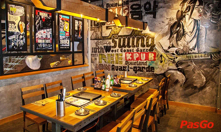 nha-hang-k-pub-le-van-sy-4