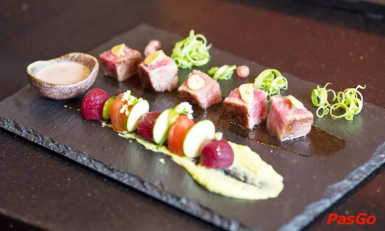 nha-hang-kobe-teppanyaki-13a-tu-xuong-2