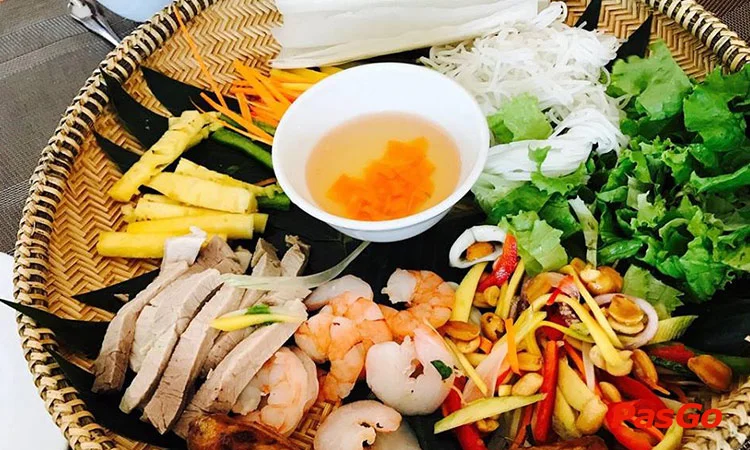 nha-hang-la-tiato-restaurant-le-quang-dao-slide-1