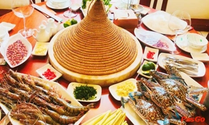 nha-hang-lam-huyen-dac-san-lau-hoi-noi-da-1