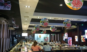 nha-hang-lau-bang-chuyen-kichi-kichi-nguyen-son-slide-2