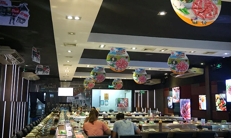 nha-hang-lau-bang-chuyen-kichi-kichi-nguyen-son-slide-2