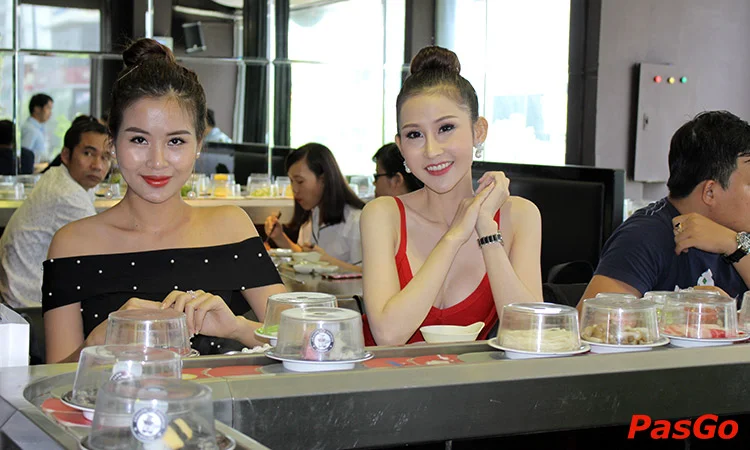 nha-hang-lau-bang-chuyen-kichi-kichi-nguyen-van-troi-4