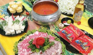 nha-hang-lau-dinh-pho-vong-5