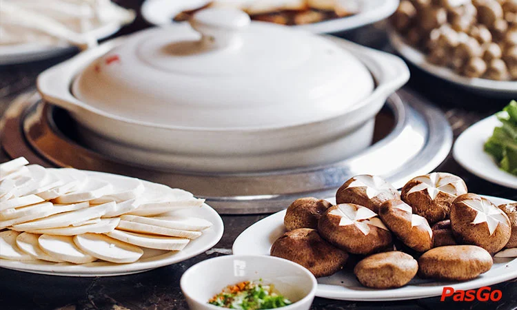 nha-hang-lau-nam-ashima-huynh-thuc-khang-2