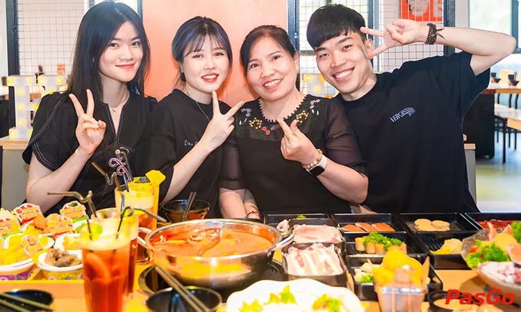 qqq88 qq8876.com Phan Nguyên Hồng Chuyên qq8827 qq8876.com 8
