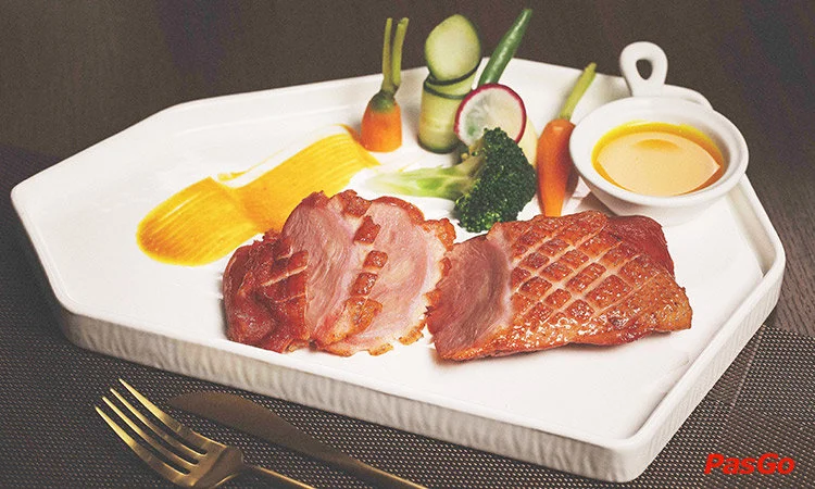 nha-hang-le-monde-steak-vincom-pham-ngoc-thach-4