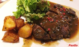 nha-hang-le-steak-slide-1