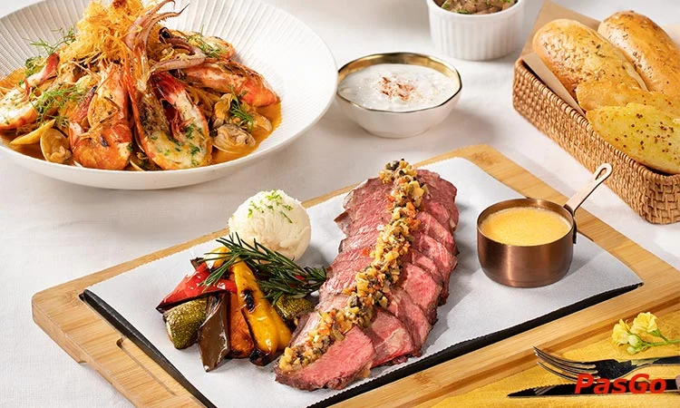 qqq88 Le Monde Steak Đào Tấn Chuyên phục vụ Steak & các món Âu 2