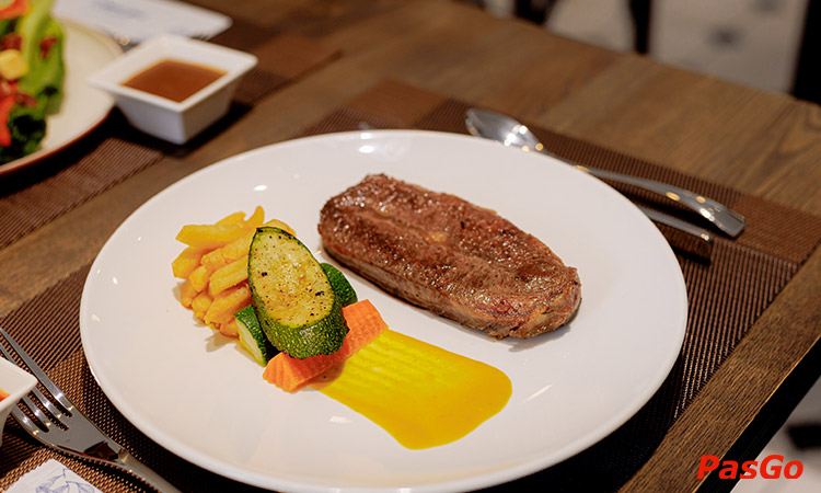 qqq88 Le Monde Steak Nguyễn Thị Minh Khai bít tết kiểu Pháp 1
