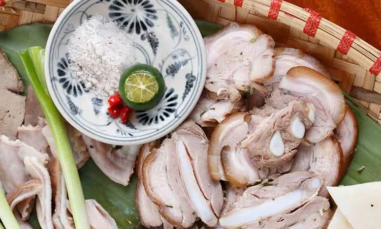nha-hang-lon-muong-met-vong-duc-slide-7