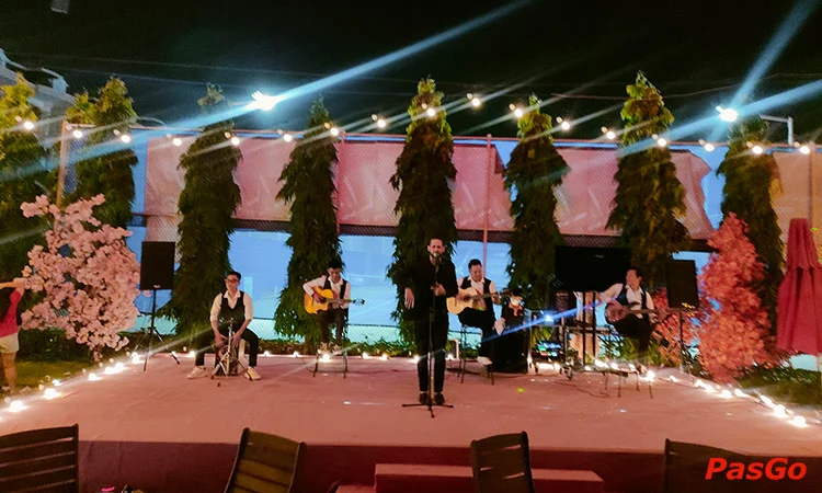 qqq88 Lux Lounge Khu đô thị Vạn Phúc Ẩm thực Â-Âu độc đáo 12