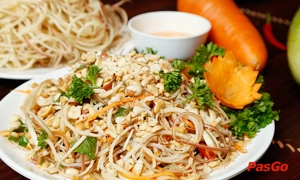 nha-hang-mai-chau-do-quang-6