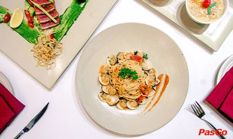 nha-hang-mamma-mia-italian-restaurant-chuong-duong-do-slide-7