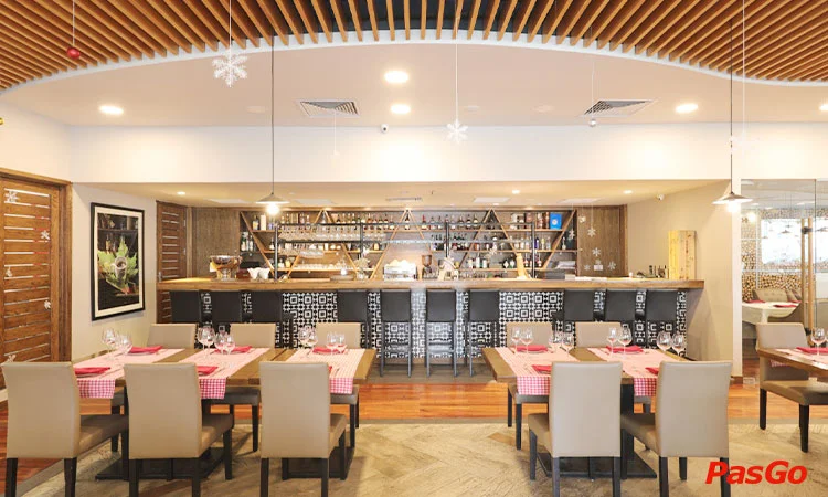 nha-hang-mamma-mia-italian-restaurant-chuong-duong-do-slide-9
