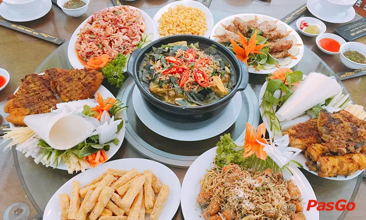 nha-hang-manh-loc-ham-nghi-1