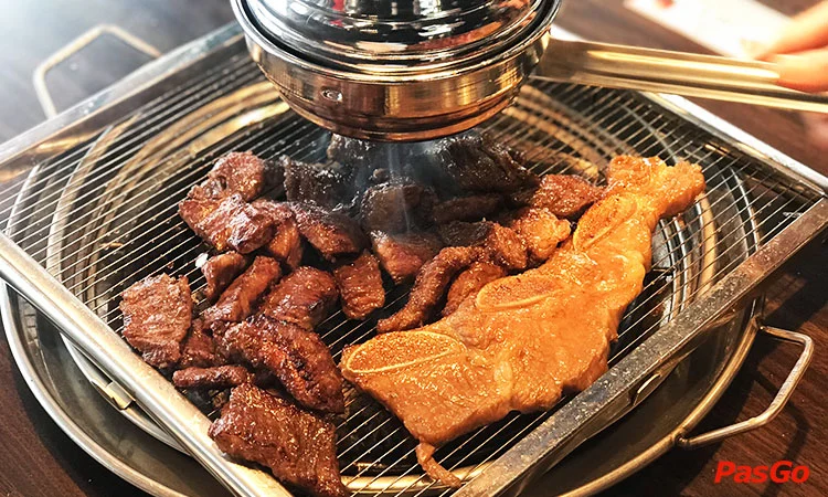 nha-hang-meat-plus-trung-yen-7