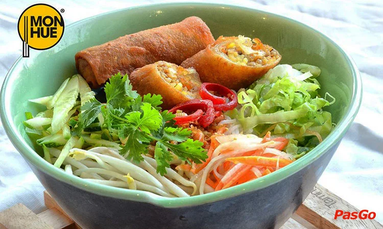 nha-hang-mon-hue-nguyen-co-thach-7