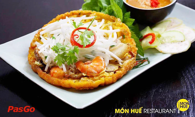 nha-hang-mon-hue-vincom-ba-trieu-slide-2