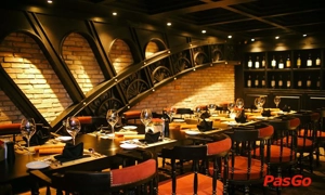 nha-hang-moo-beef-steak-cao-trieu-phat-slide-2
