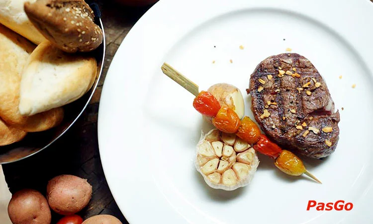 nh-moo-beef-steak-nguyen-thi-dinh-slide-1