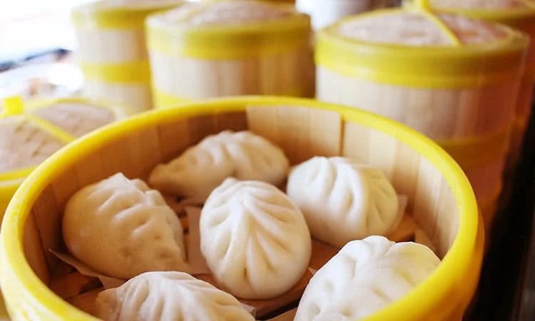 nha-hang-ngoc-mai-do-thuong-thuc-phong-vi-am-thuc-a-dong-tu-tren-cao-7