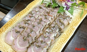 nha-hang-ngua-hong-thai-3-do-quang-1
