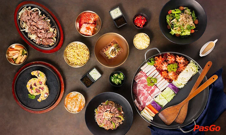 nha-hang-octopus-king-aeon-mall-long-bien-1