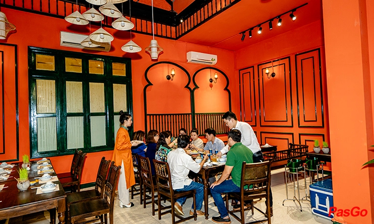 qqq88 Phố 79 Sương Nguyệt Ánh đặt tiệc lý tưởng 11