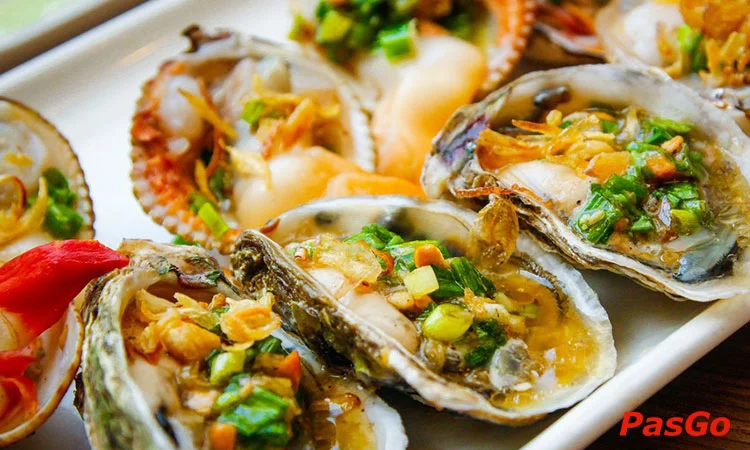 nha-hang-pho-bien-dao-xanh-3