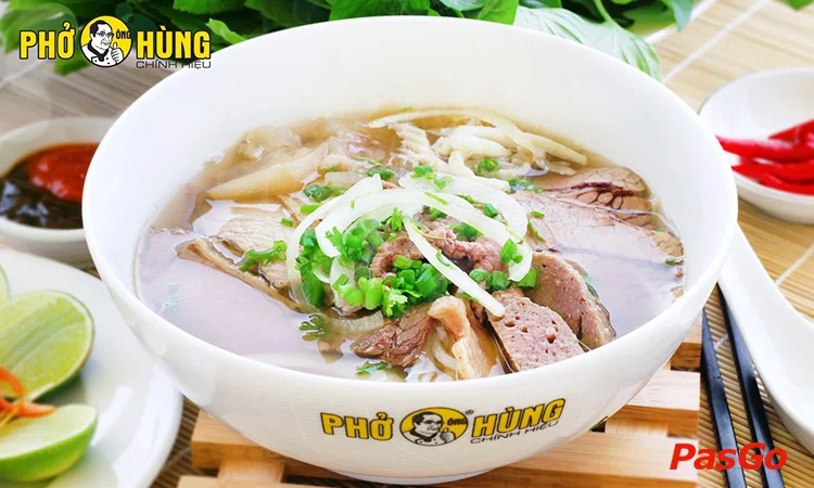 nha-hang-pho-ong-hung-nguyen-huu-tho-1