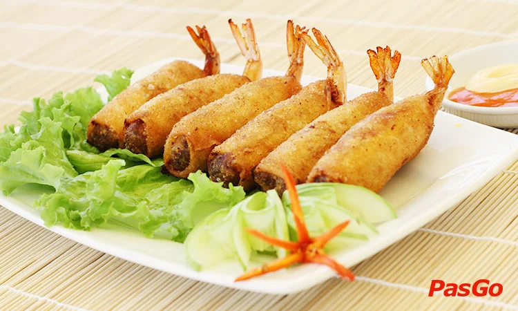 nha-hang-pho-ong-hung-nguyen-huu-tho-8