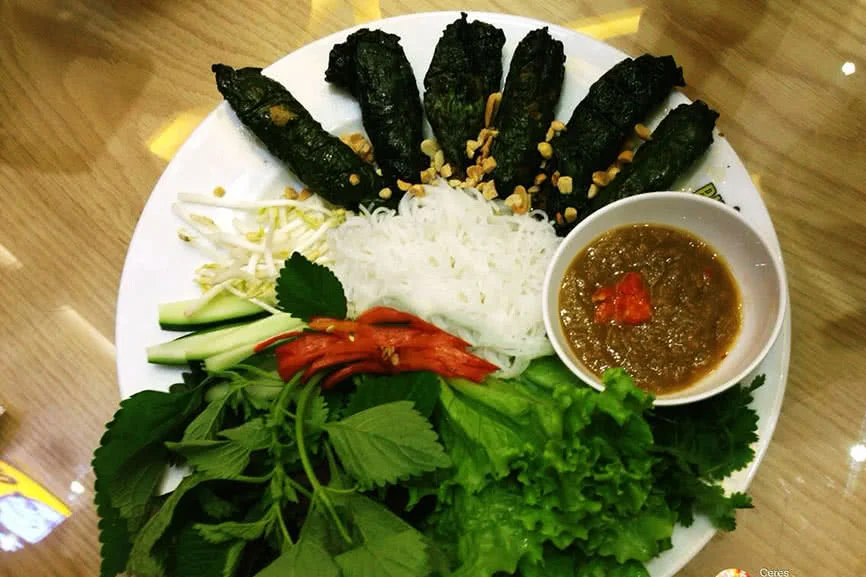 nha-hang-pho-ong-hung-vincom-ba-trieu-slide-5