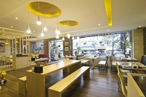 nha-hang-pho-ong-hung-vincom-ba-trieu-slide-6