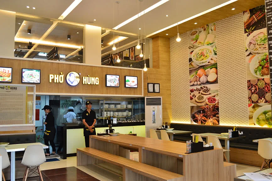 nha-hang-pho-ong-hung-vincom-ba-trieu-slide-7