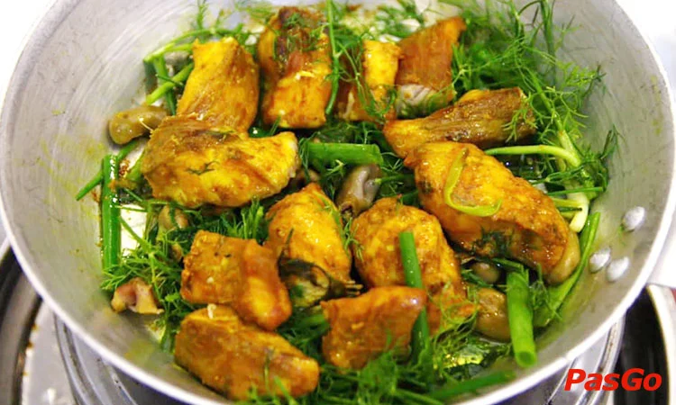 nha-hang-phu-dong-thai-ha-tinh-hoa-dac-san-kinh-ky-1