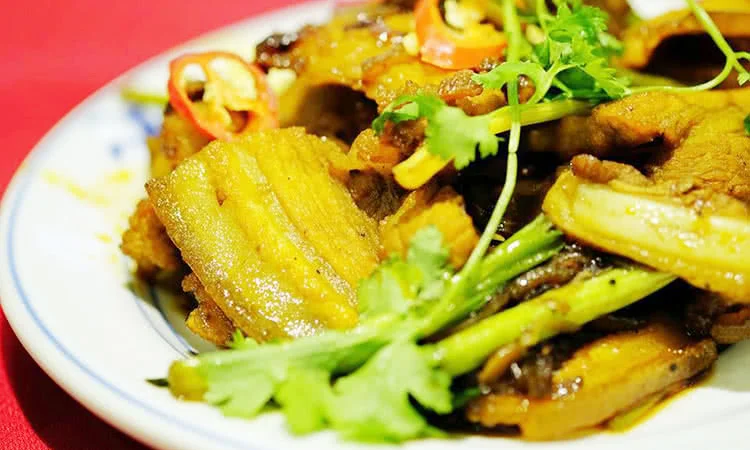 nha-hang-phu-dong-thai-ha-tinh-hoa-dac-san-kinh-ky-8