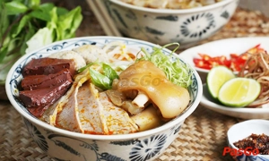 nha-hang-quan-an-ngon-nguyen-trai-b-2-vincom-royal-city-8-aq