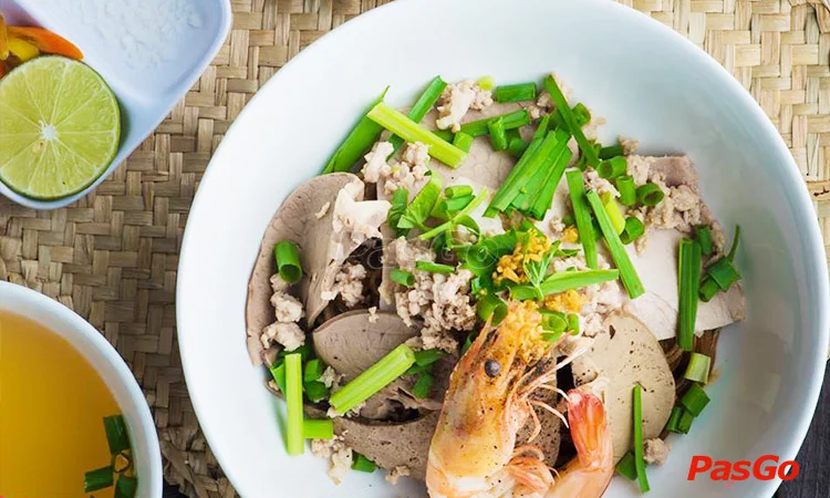 nha-hang-quan-an-ngon-nguyen-trai-b-2-vincom-royal-city-5-aq