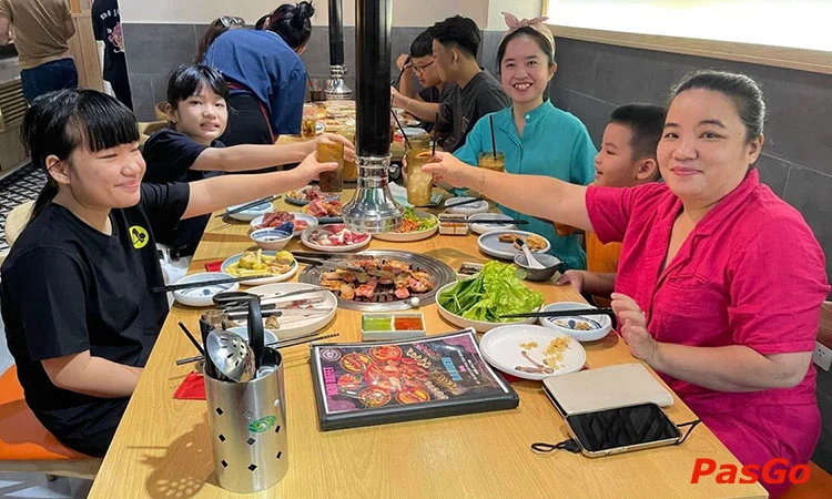 qqq88 Rakuen BBQ Bàu Cát ngất ngây với bữa tiệc qq8827 lẩu nướng 2