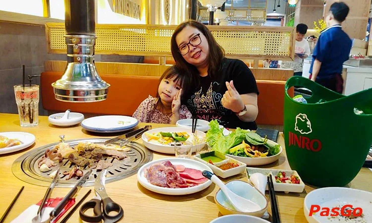 qqq88 Rakuen BBQ Bàu Cát ngất ngây với bữa tiệc qq8827 lẩu nướng 8