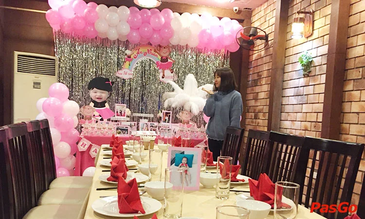 nha-hang-red-house-ham-long-12
