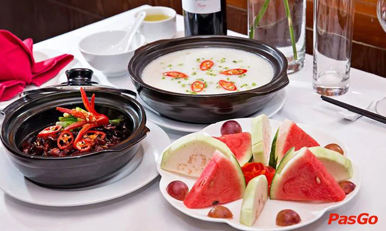 nha-hang-red-house-ham-long-6