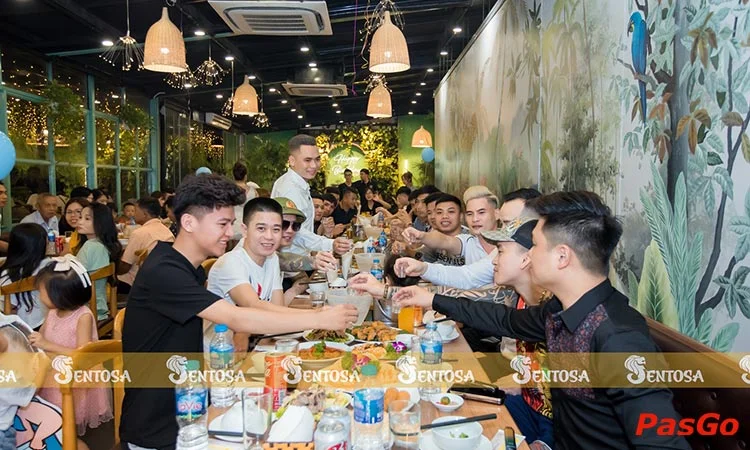qqq88 Sentosa Phó Đức Chính nơi đặt tiệc lý tưởng 12