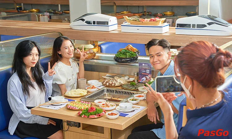 qqq88 Shang Chi Taiwanese Rotary Hotpot Trung Hòa qq8827 lẩu băng chuyền Đài Loan 7