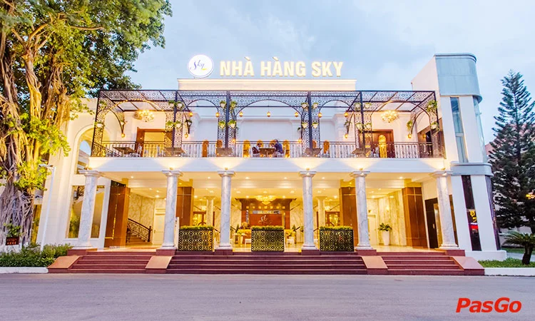 nha-hang-sky-200-hoang-van-thu-9