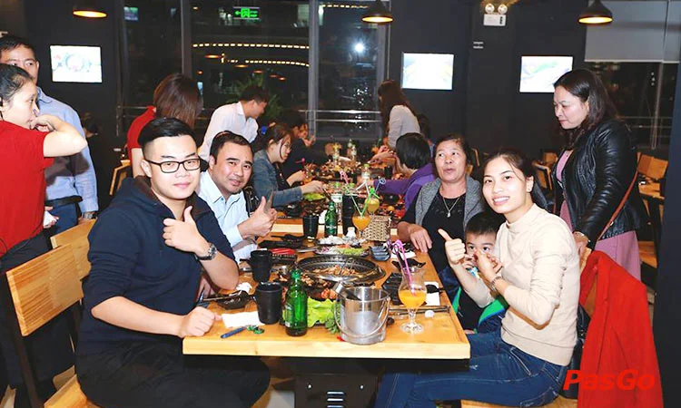 nha-hang-aki-bbq-cau-dien-slide-11